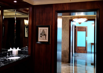 Moscatelli-Ceiling-Lamp-1962-Four-Season-Doha-Qatar