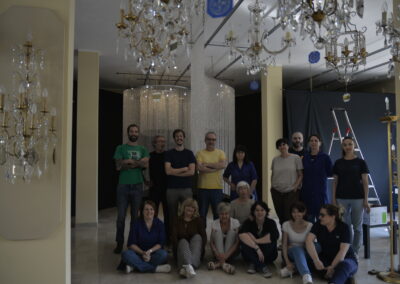 CRYSTAL PEARLS STRUCTURE